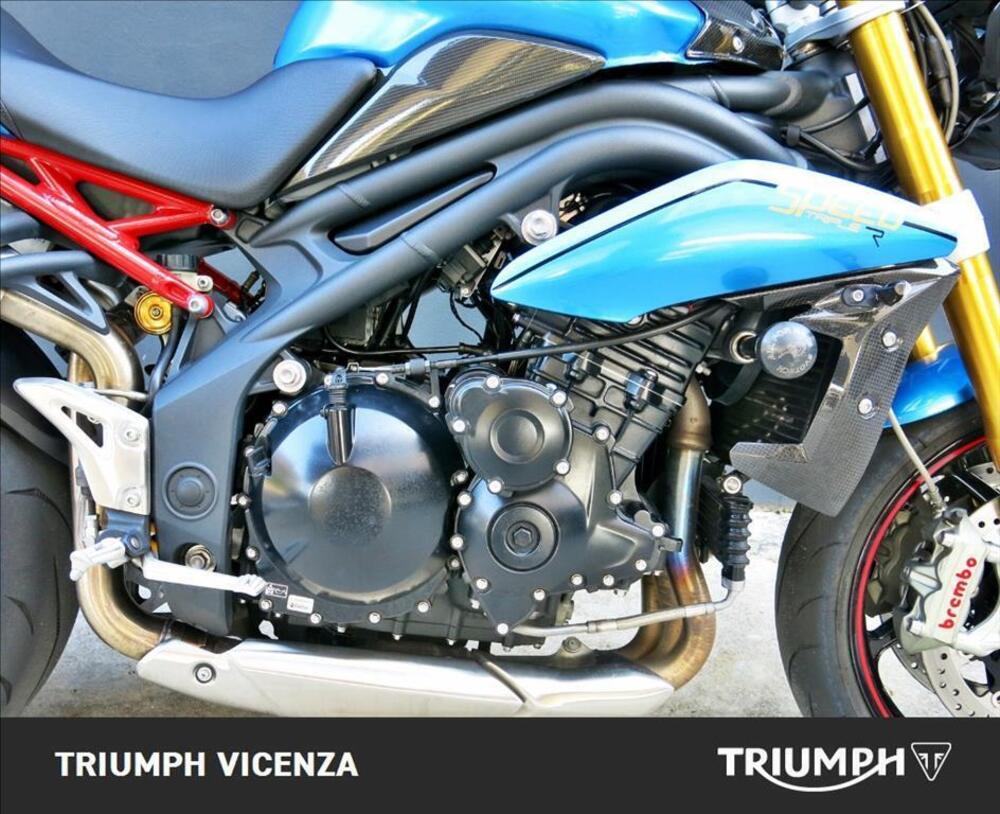 Triumph Speed Triple 1050 R ABS (2011 - 15) (12)