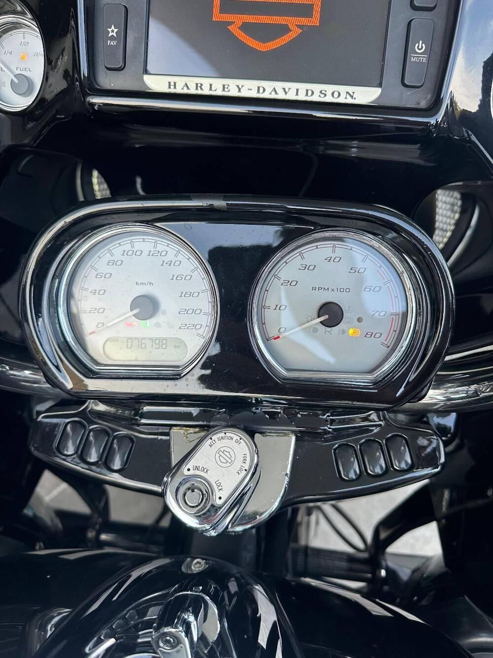 Harley-Davidson 1690 Road Glide Special (2013 - 16) (9)