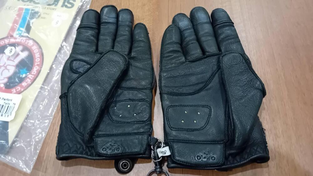 Guanti moto estivi Helstons