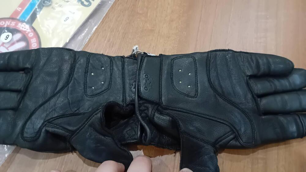 Guanti moto estivi Helstons (2)