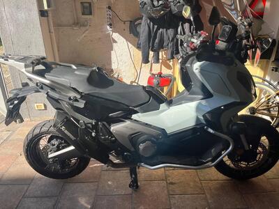 Honda X-ADV 750 DCT Travel (2021 - 24) usata