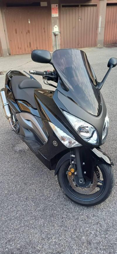 Yamaha T-Max 500 (2008 - 12) usata