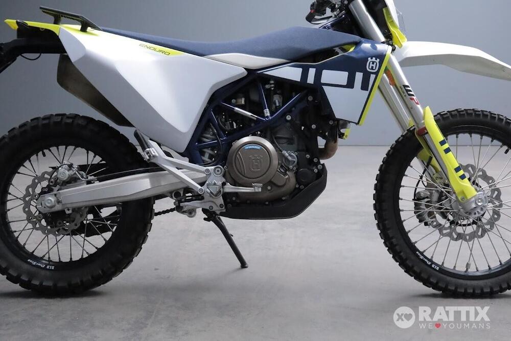 Husqvarna 701 Enduro (2023 - 25) (7)
