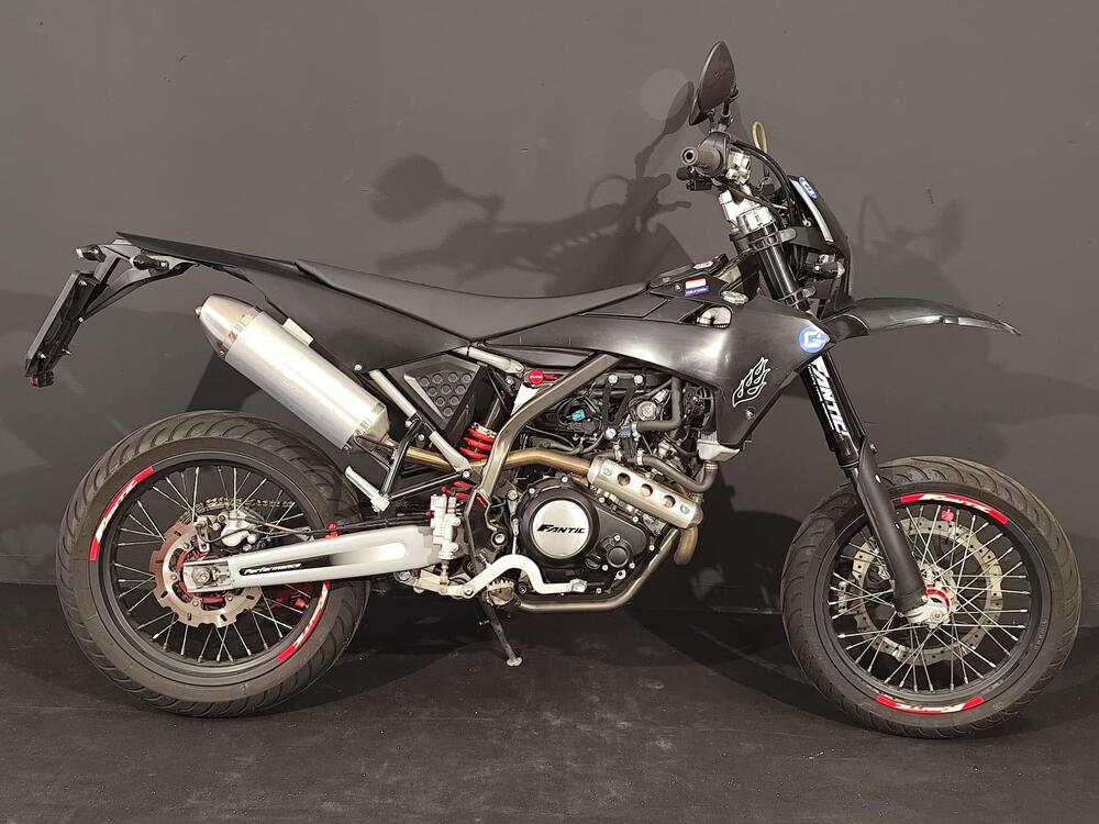 Fantic Motor XMF 125 Motard Performance 4T (2023 - 24)