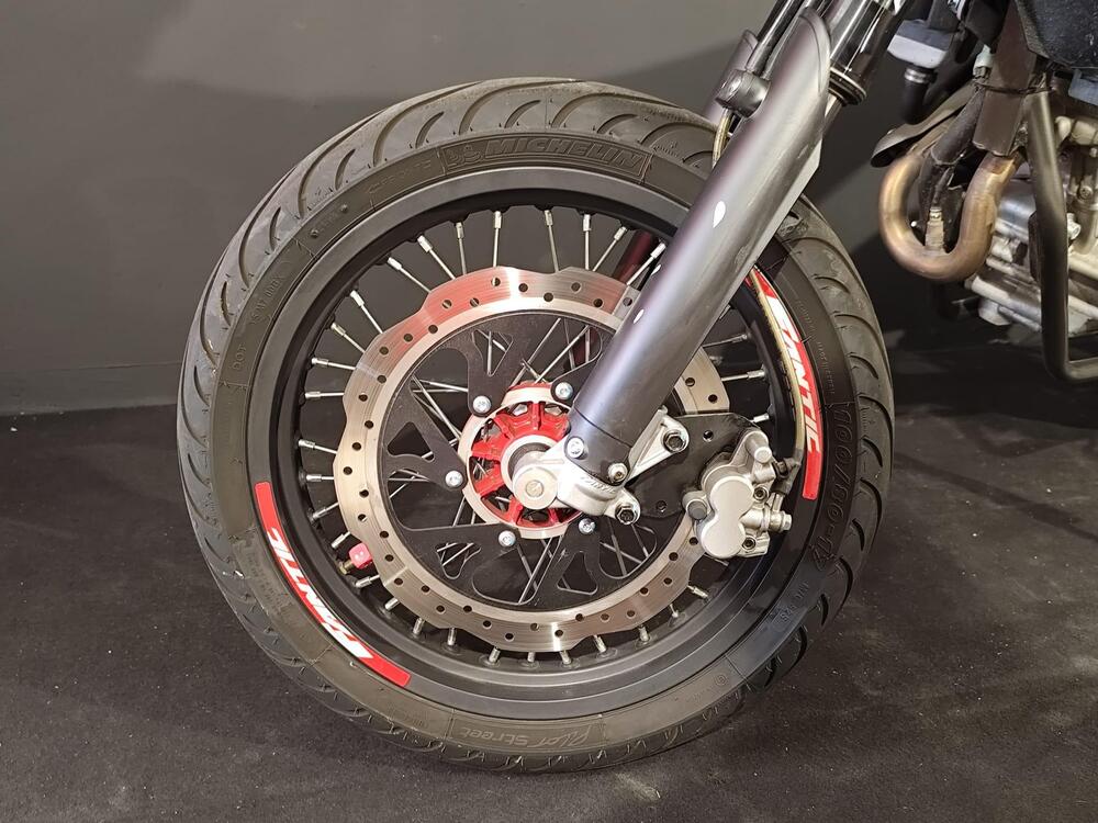 Fantic Motor XMF 125 Motard Performance 4T (2023 - 24) (15)