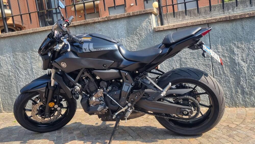 Yamaha MT-07 (2017 - 18) (4)