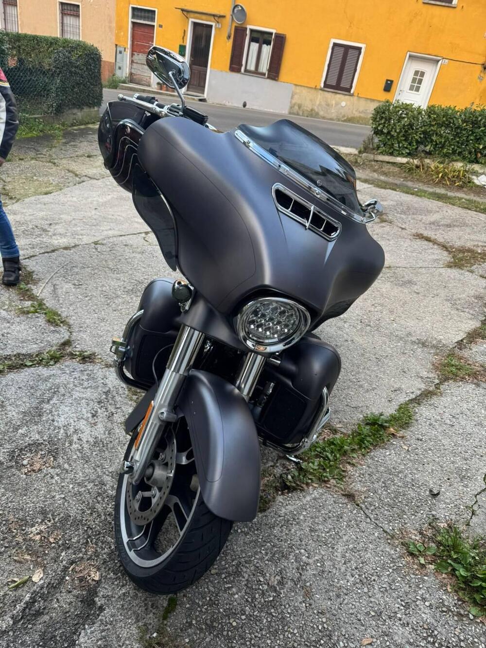 Harley-Davidson 1690 Street Glide Special (2014 - 16) - FLHX (2)