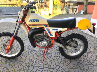 KTM 250 Gs  d'epoca