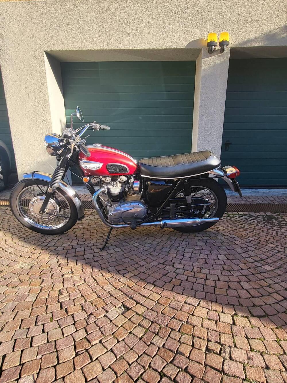 Triumph BONNEVILLE T120R (9)