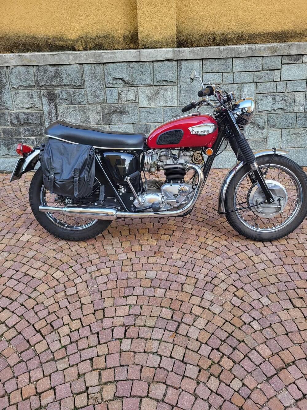 Triumph BONNEVILLE T120R