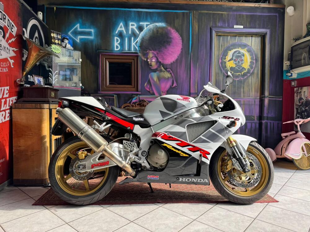 Honda VTR 1000 SP-2 (2002 - 06) (2)