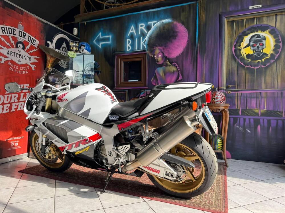 Honda VTR 1000 SP-2 (2002 - 06) (6)