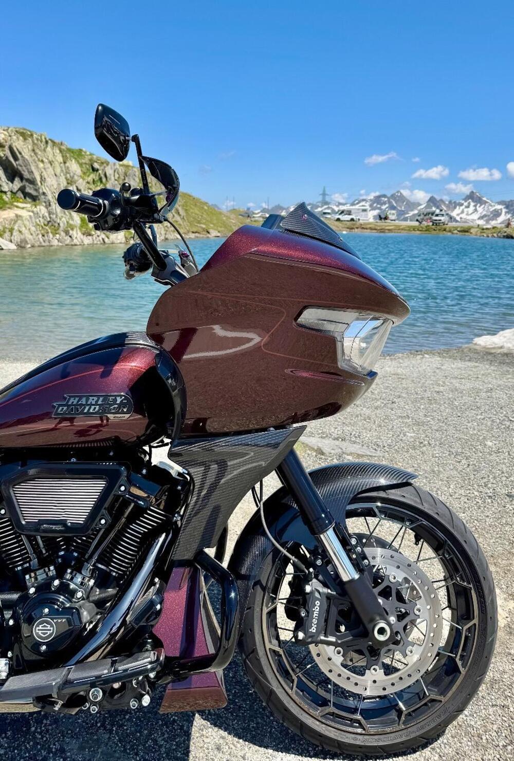 Harley-Davidson CVO Road Glide (2024) (4)