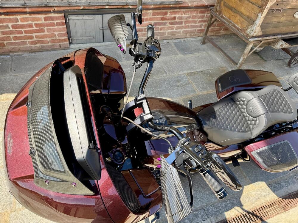 Harley-Davidson CVO Road Glide (2024) (8)