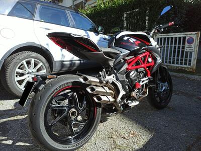MV Agusta Brutale 800 RR (2017 - 20) usata
