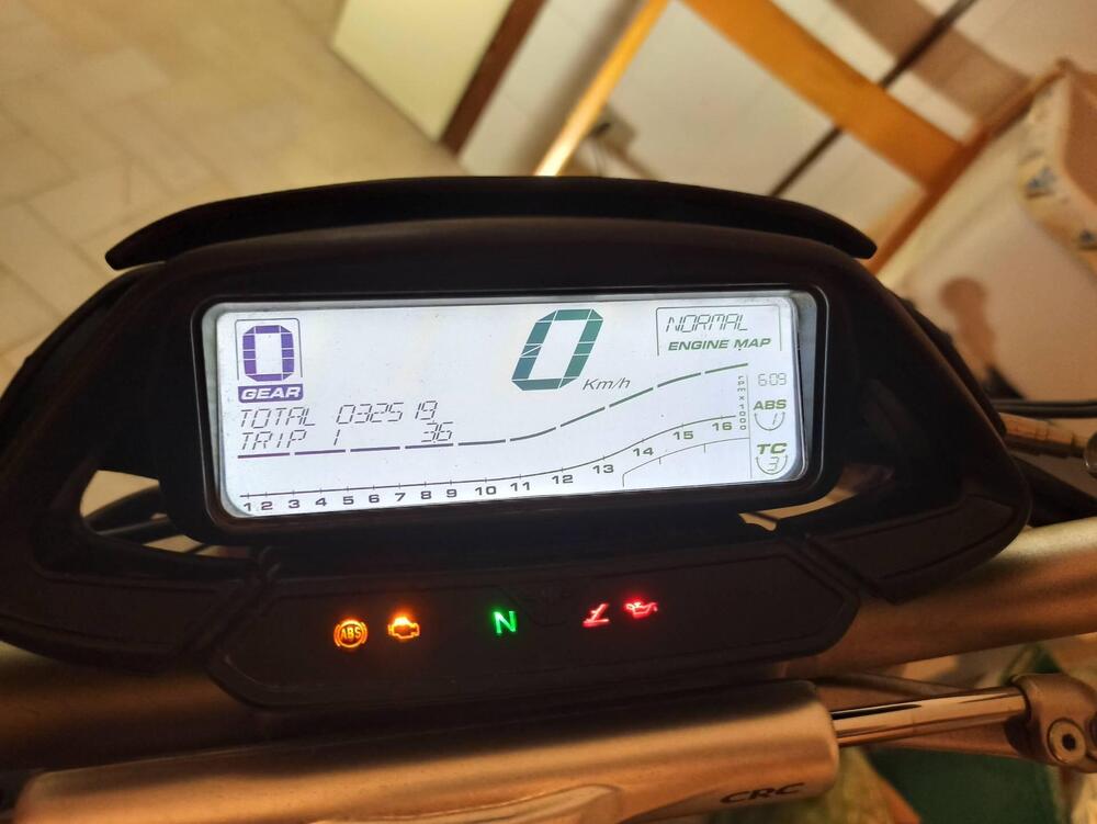 MV Agusta Brutale 800 RR (2017 - 20) (6)