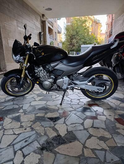 Honda Hornet 600 (2005 - 06) usata