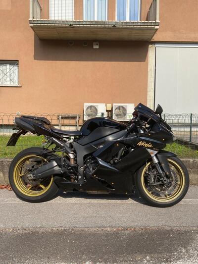 Kawasaki Ninja 600 ZX-6R (2007 - 08) usata