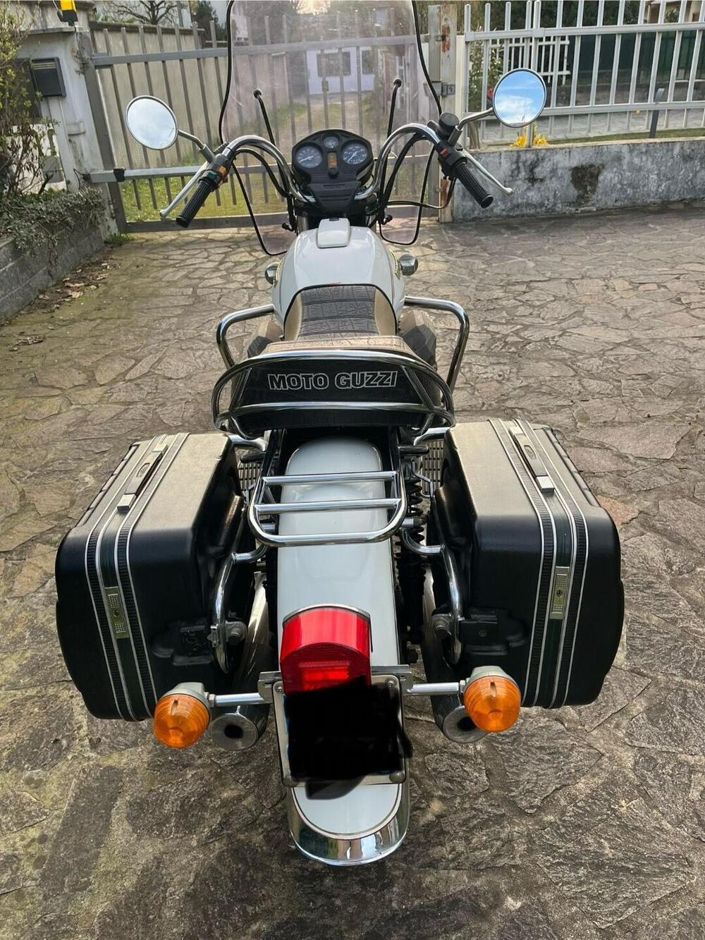 Moto Guzzi California II (3)