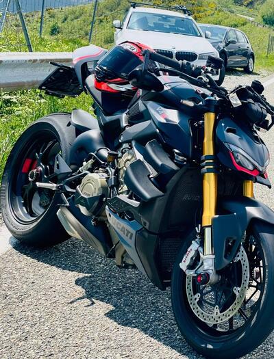 Ducati Streetfighter V4 S (2023 - 24) usata