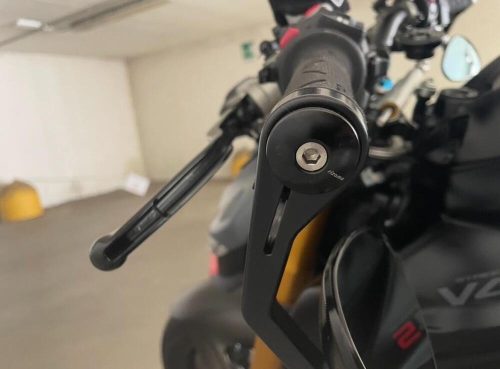 Ducati Streetfighter V4 S (2023 - 24) (9)