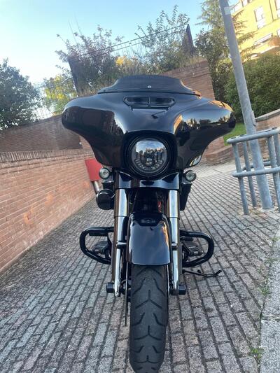 Harley-Davidson 117 Street Glide (2022) - FLHXSE usata