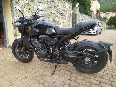 Honda CB 1000 R Black Edition (2021 - 25) usata