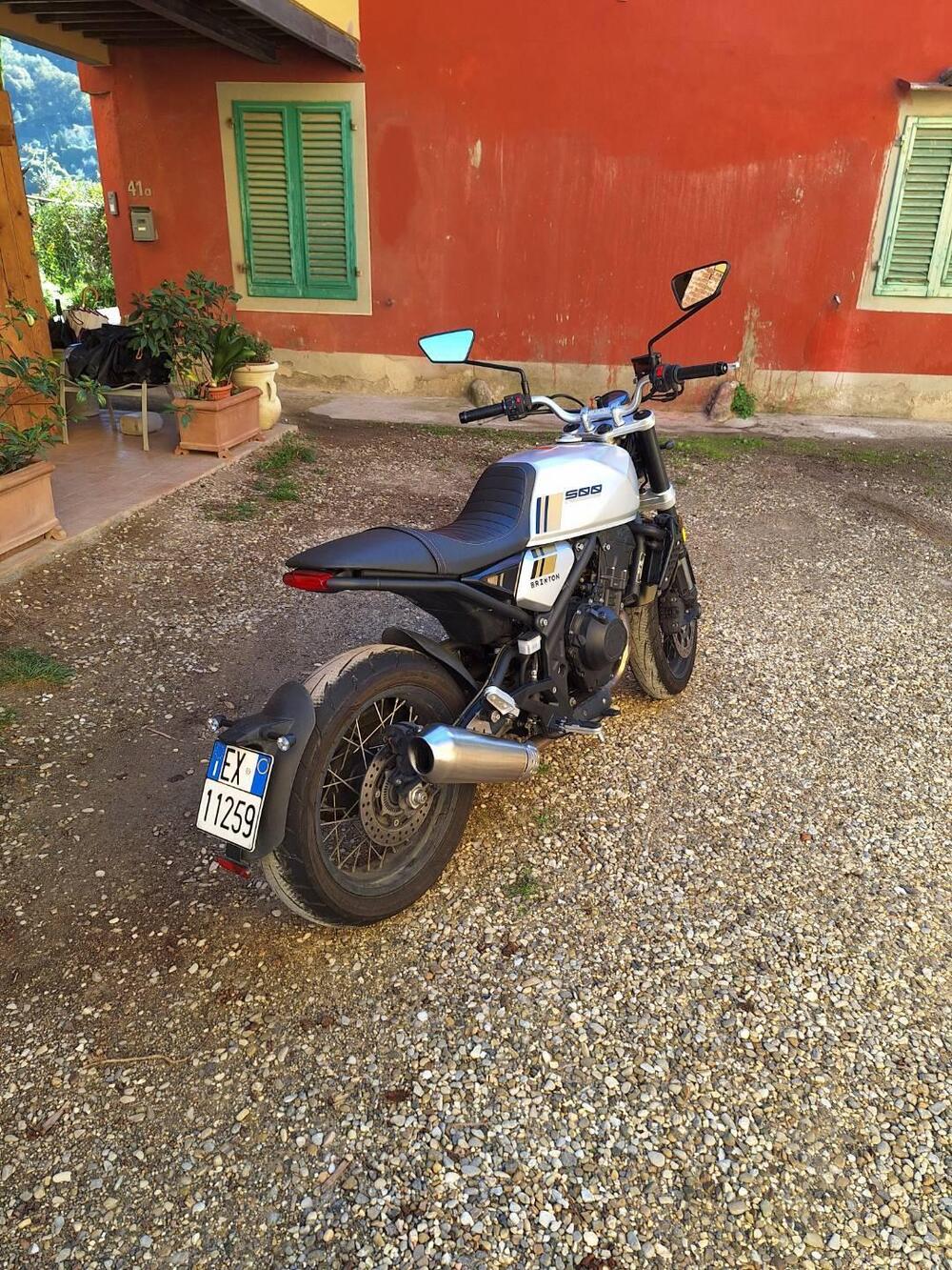 Brixton Motorcycles Crossfire 500 (2021 - 25) (7)