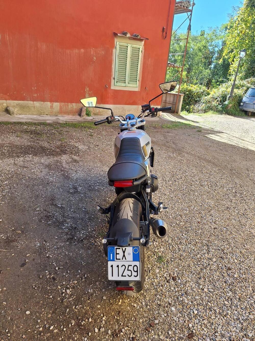 Brixton Motorcycles Crossfire 500 (2021 - 25) (8)