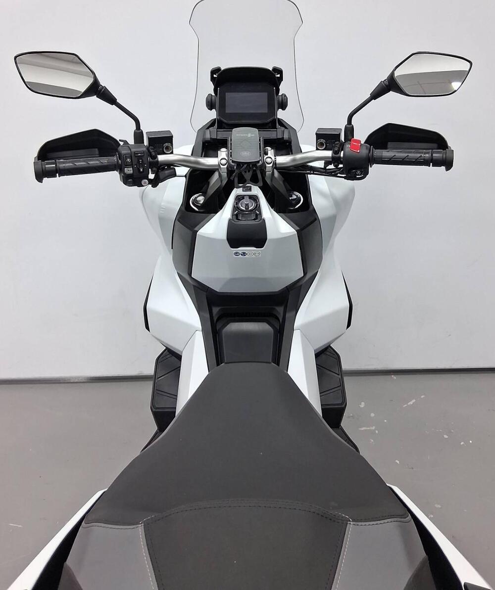 Honda ADV 350 (2022 - 24) (4)