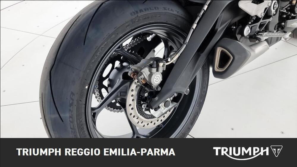Triumph Street Triple 765 RS (2023 - 26) (15)