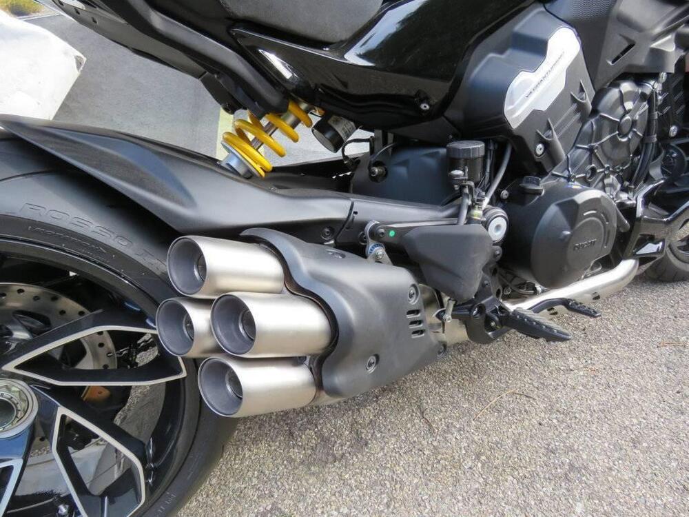 Ducati Diavel V4 (2023 - 26) (5)