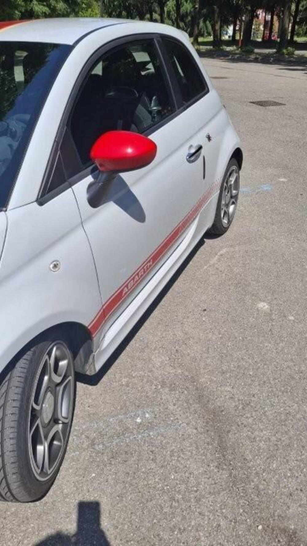 Abarth 500 Cabrio usata a Milano (6)