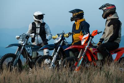 Dirt Series: nuovi capi nella collezione REV&rsquo;IT! Adventure Off-Road