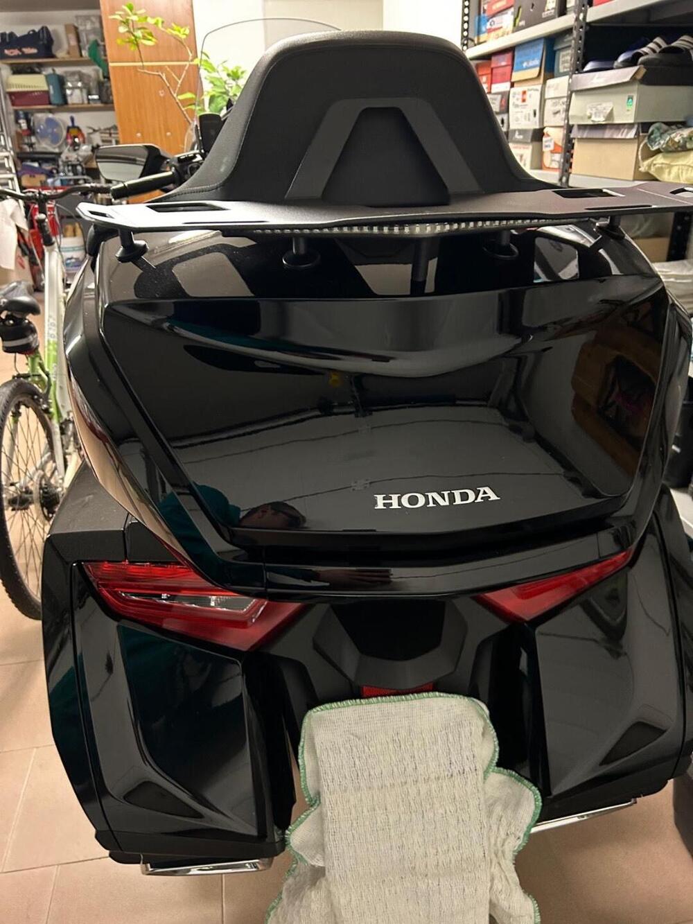 Honda GL 1800 Gold Wing (2020) (2)