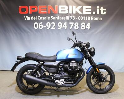 Moto Guzzi V7 Stone (2025) nuova