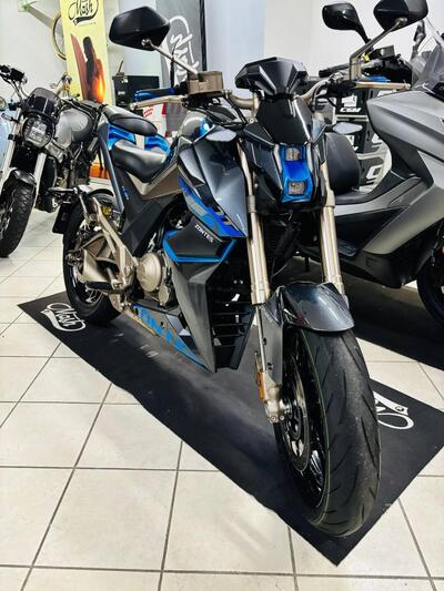 Zontes ZT125-U (2020 - 25) usata