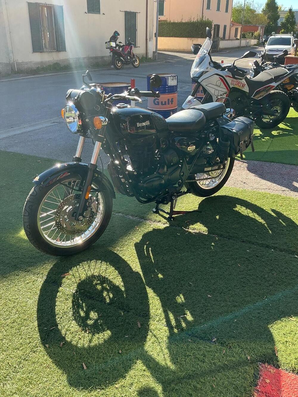 Benelli Imperiale 400 (2021 - 25) (4)