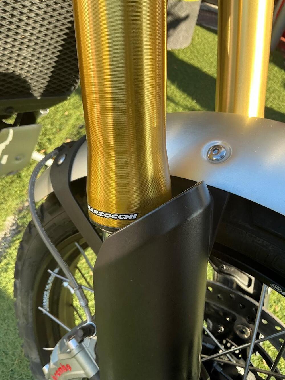 Triumph Scrambler 1200 XE (2024 - 25) (14)