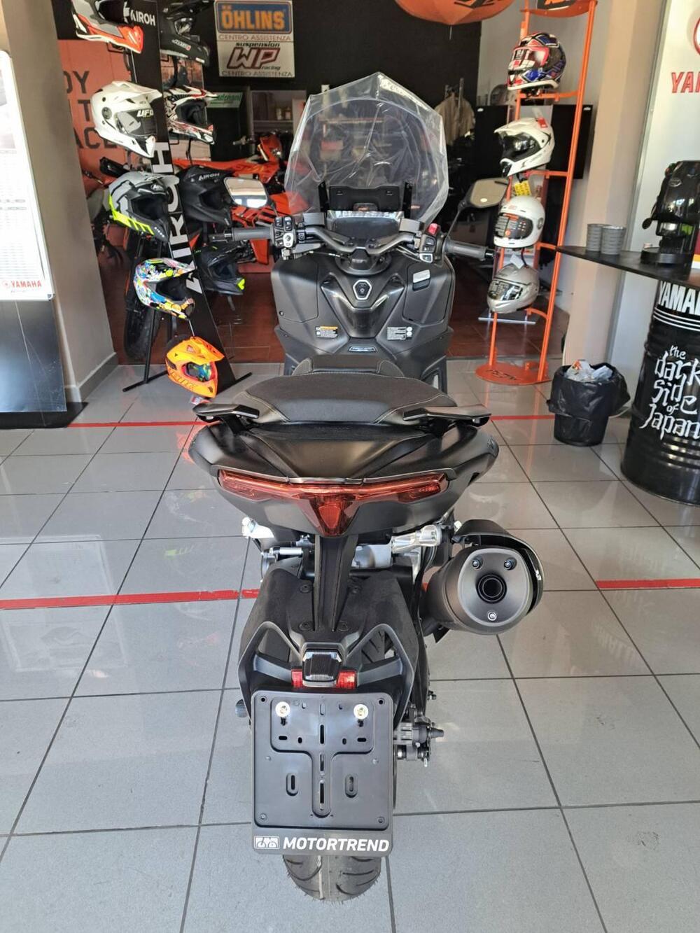 Yamaha T-Max 560 Tech Max (2022 - 24) (3)