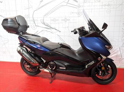 Yamaha T-Max 530 DX (2017 - 19) usata