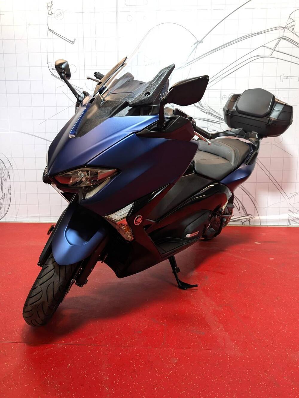 Yamaha T-Max 530 DX (2017 - 19) (4)