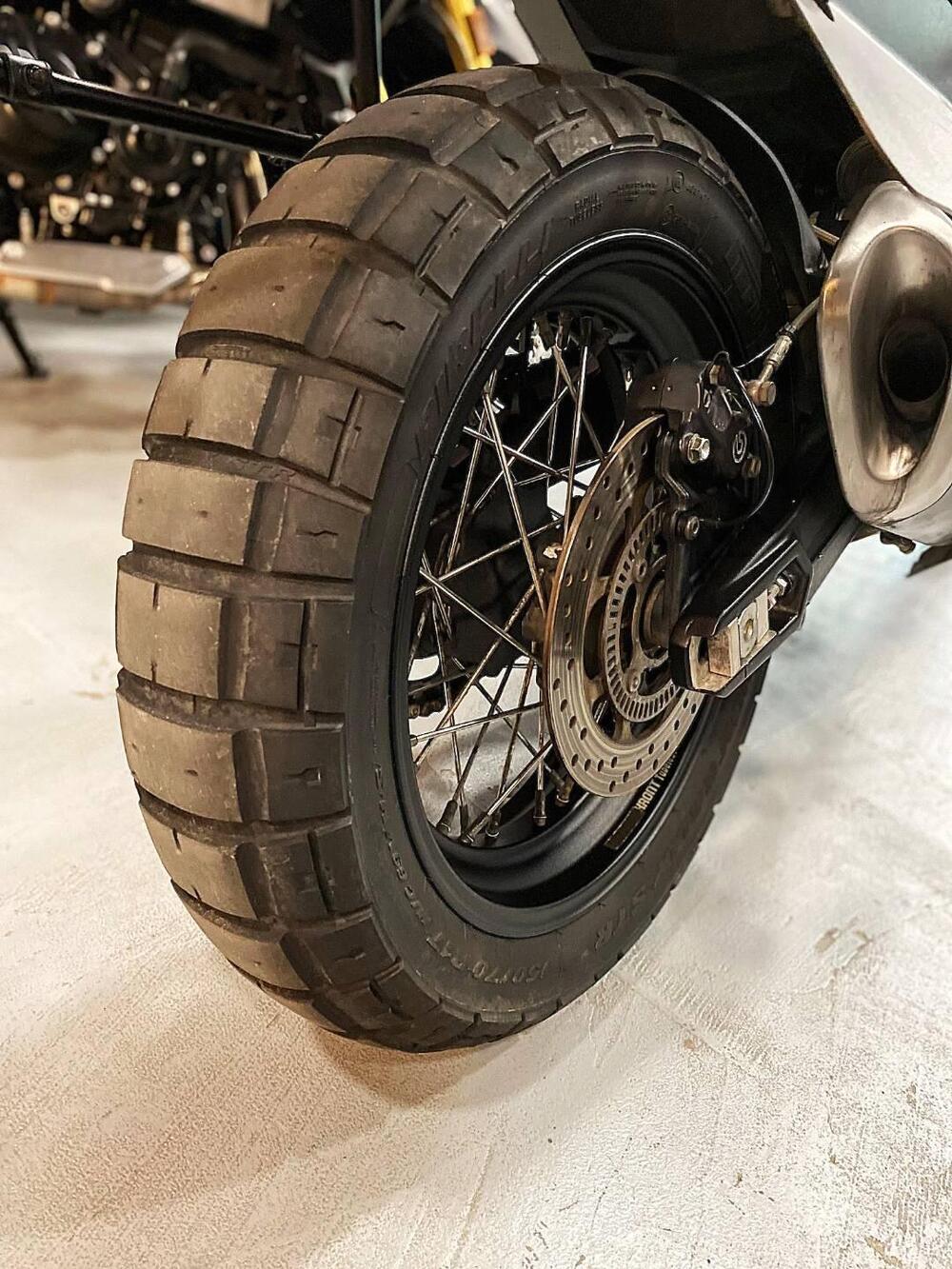 Moto Morini X-Cape 650 (2021 - 26) (11)