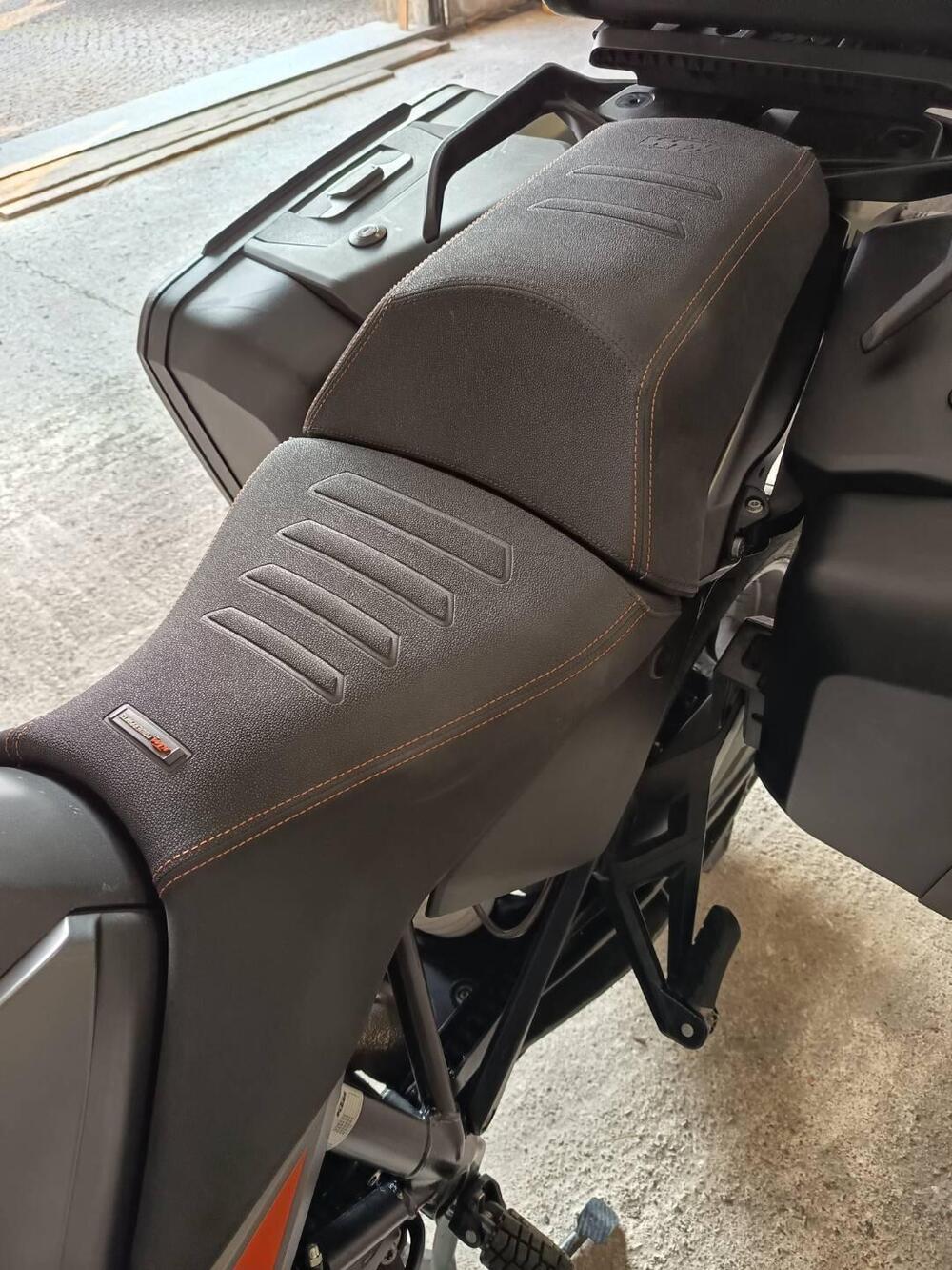 KTM 1290 Super Adventure S (2021) (7)