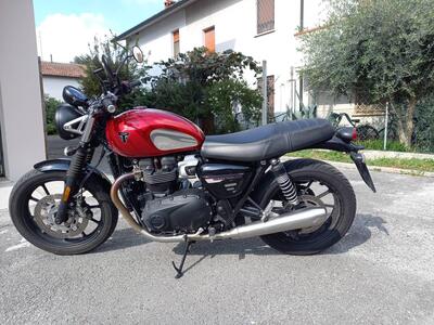 Triumph Speed Twin 900 Chrome Edition (2023) usata