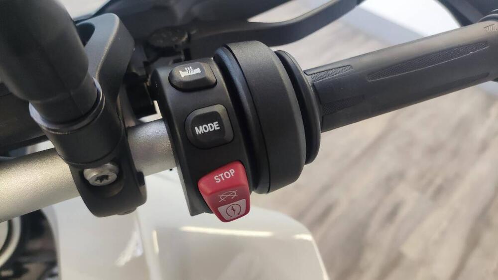 Bmw F 900 XR (2020 - 24) (7)