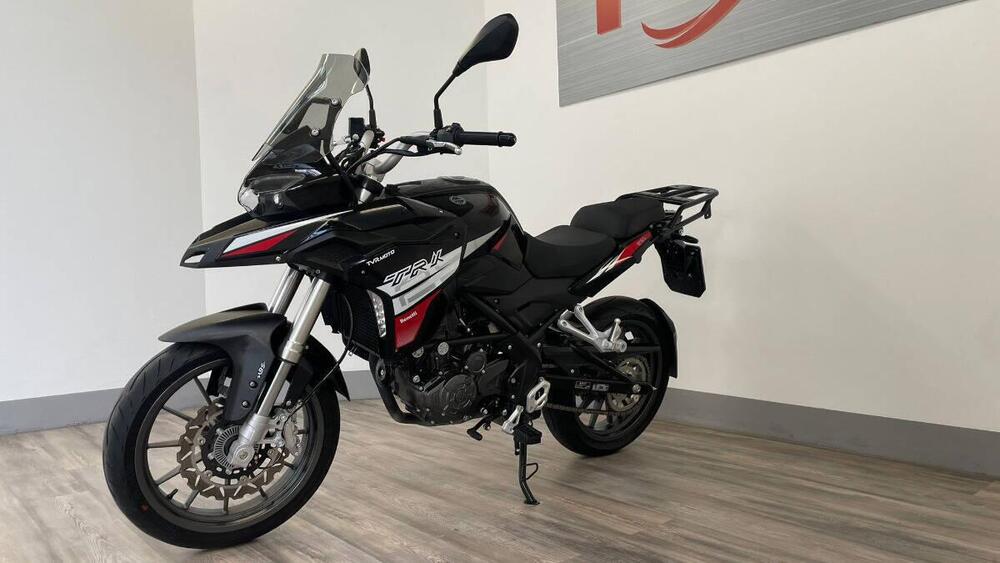 Benelli TRK 251 (2019 - 20) (5)