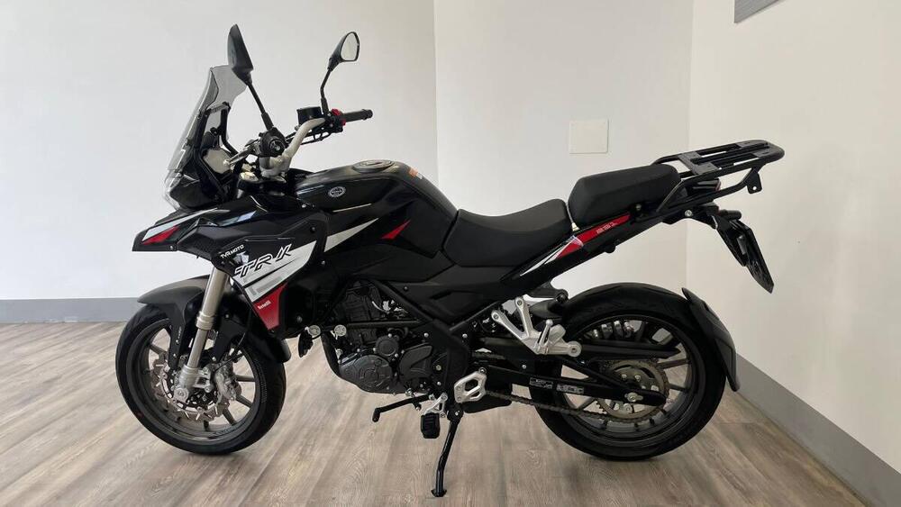 Benelli TRK 251 (2019 - 20) (4)