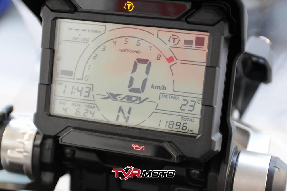Honda X-ADV 750 (2018 - 20) (10)