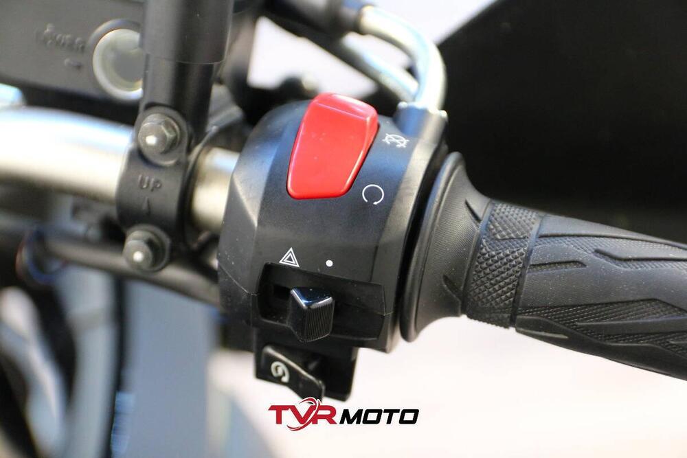 Suzuki V-Strom 650 (2021 - 25) (19)